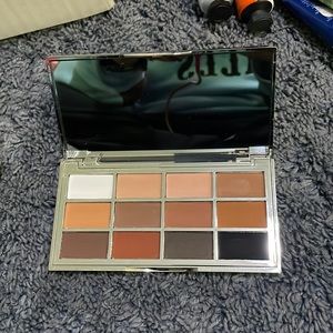 NWT Lash Step eyeshadow pallet